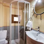 Ostria Villa