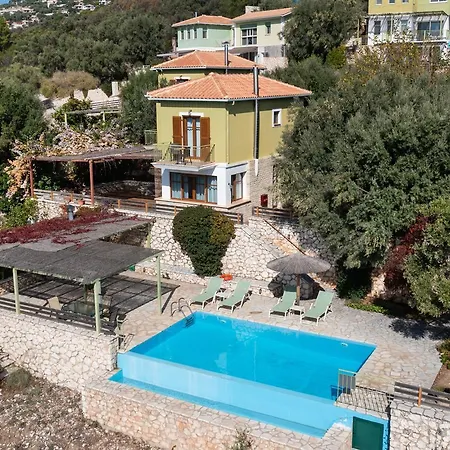 Ostria Villa *